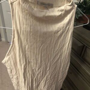 BANANA REPUBLIC sleeveless top.